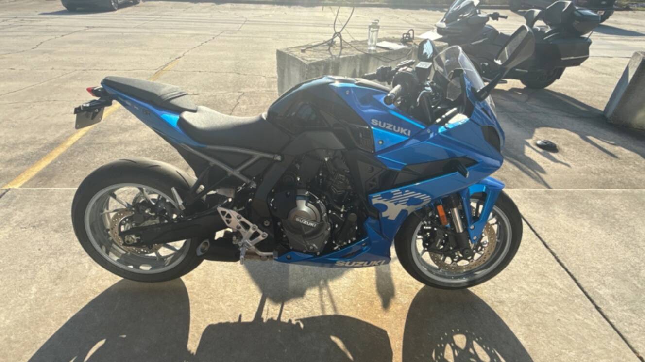 A photo of this 2025 Suzuki GSX 8R