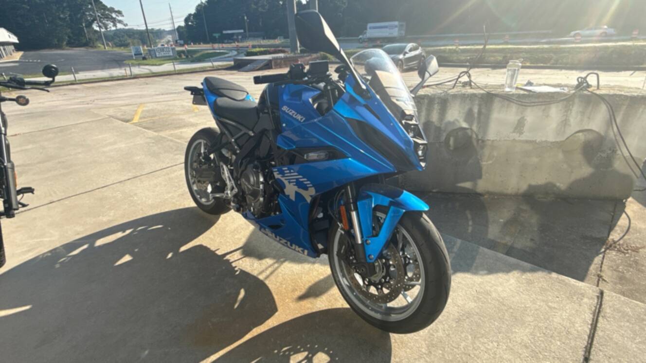 A photo of this 2025 Suzuki GSX 8R