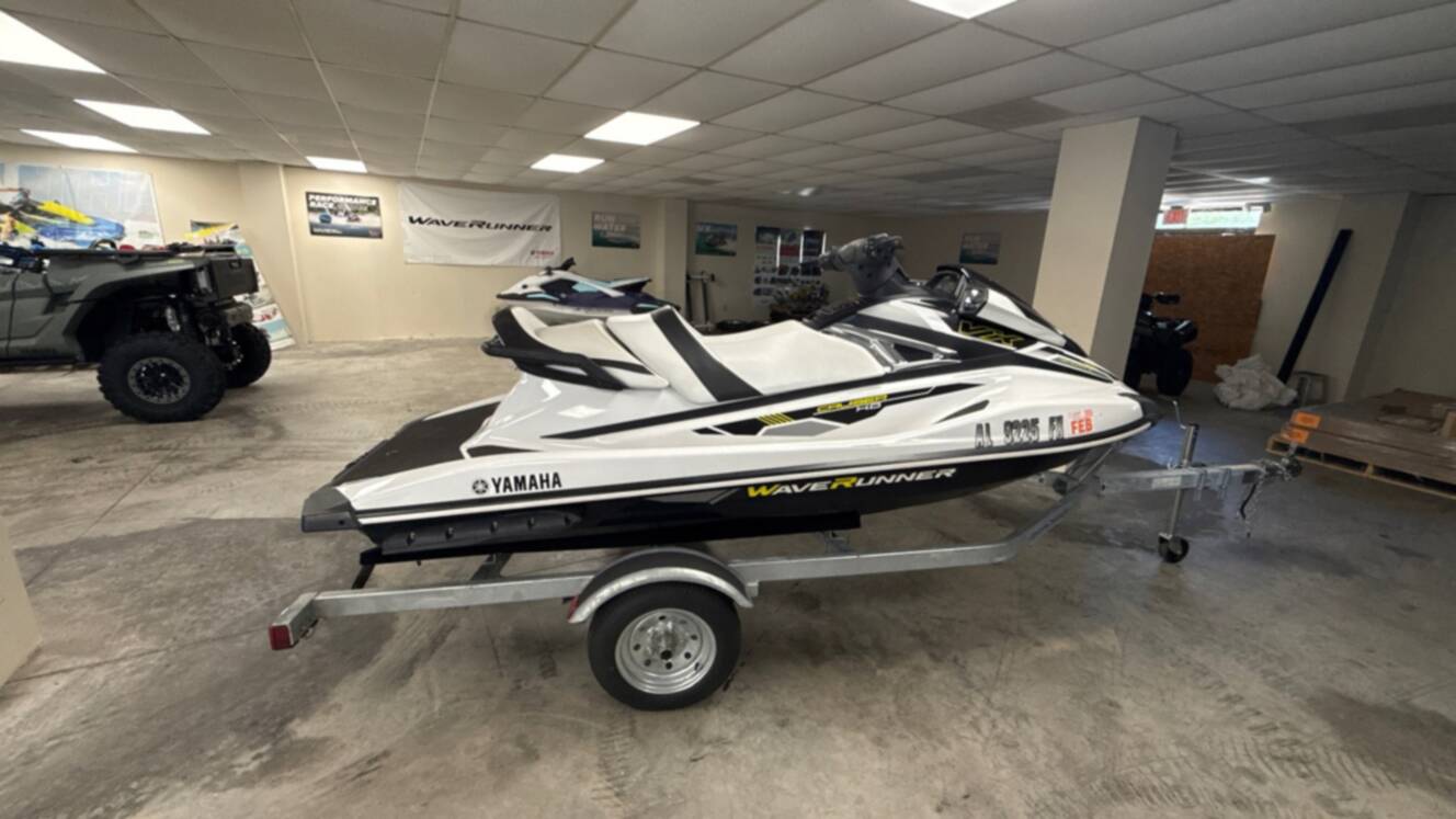 A photo of this 2017 Yamaha VX Cruiser HO