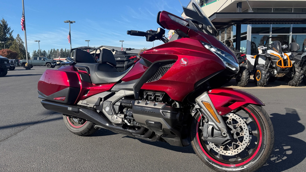 2018 Honda Gold Wing DCT 1800 AUTOMATIC DCT in Sublimity, OR