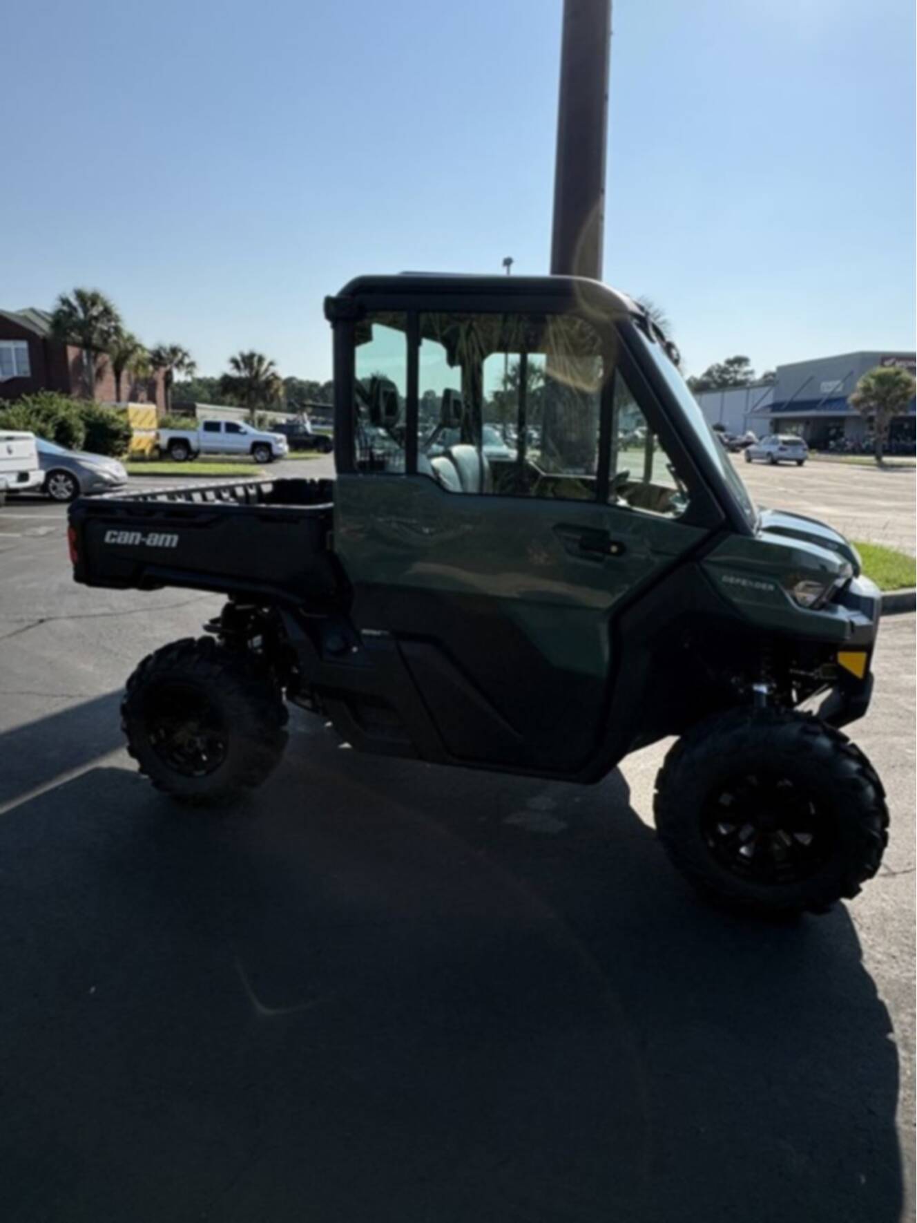 A photo of this 2026 Can-Am Defender DPS CAB HD10