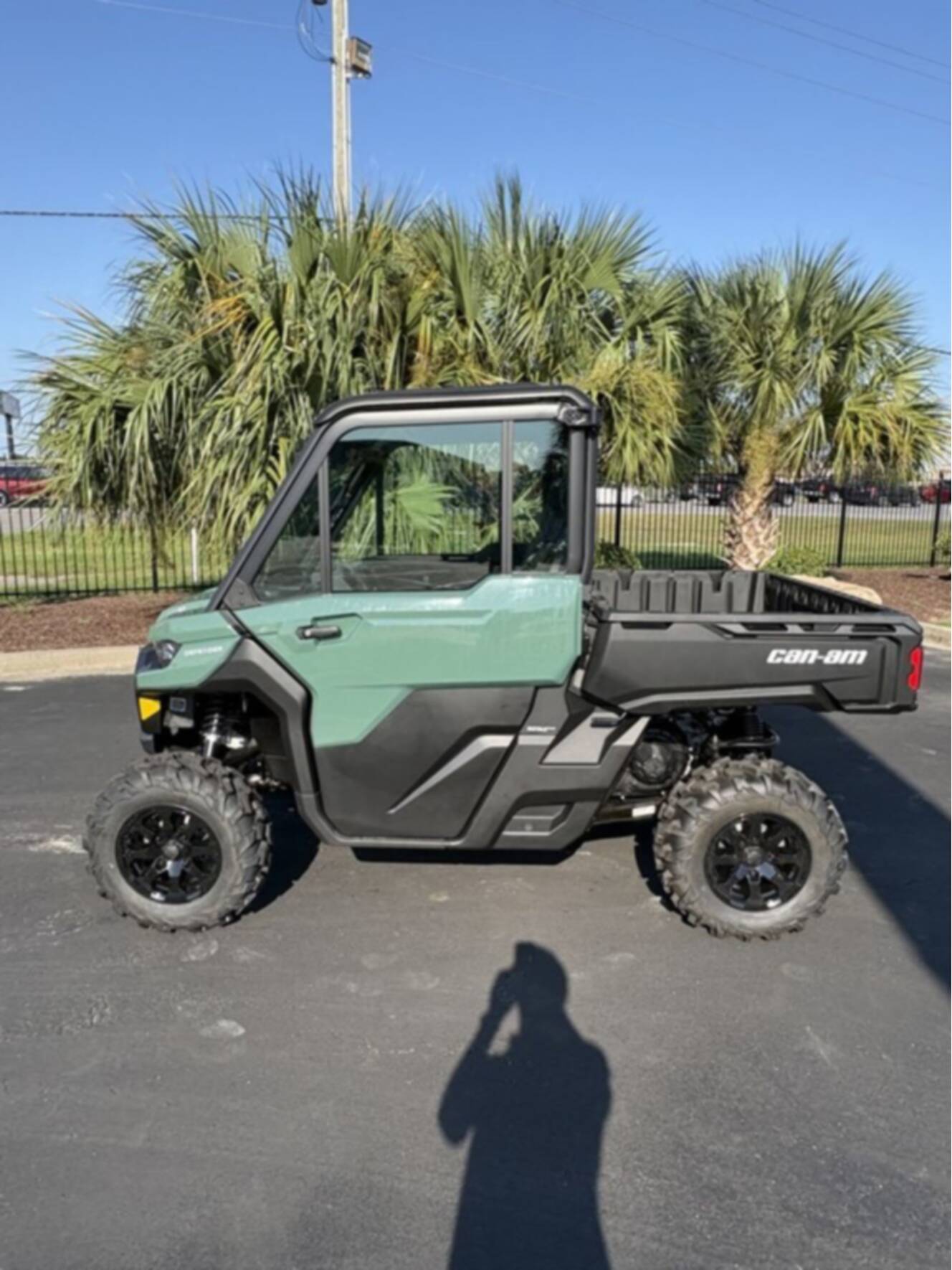 A photo of this 2026 Can-Am Defender DPS CAB HD10
