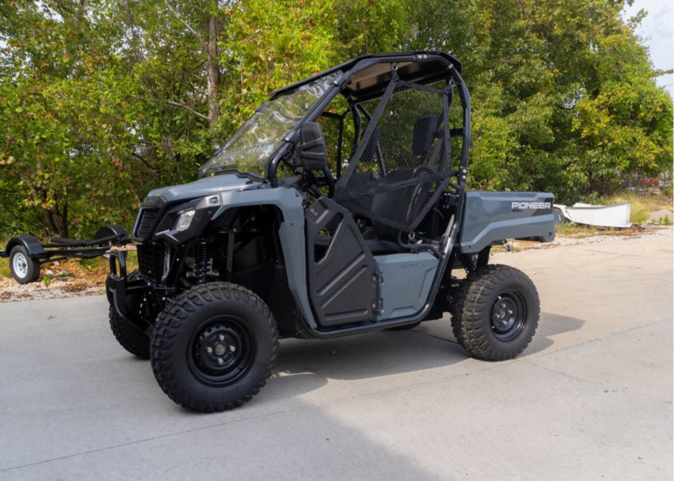 A photo of this 2025 Honda Pioneer 520