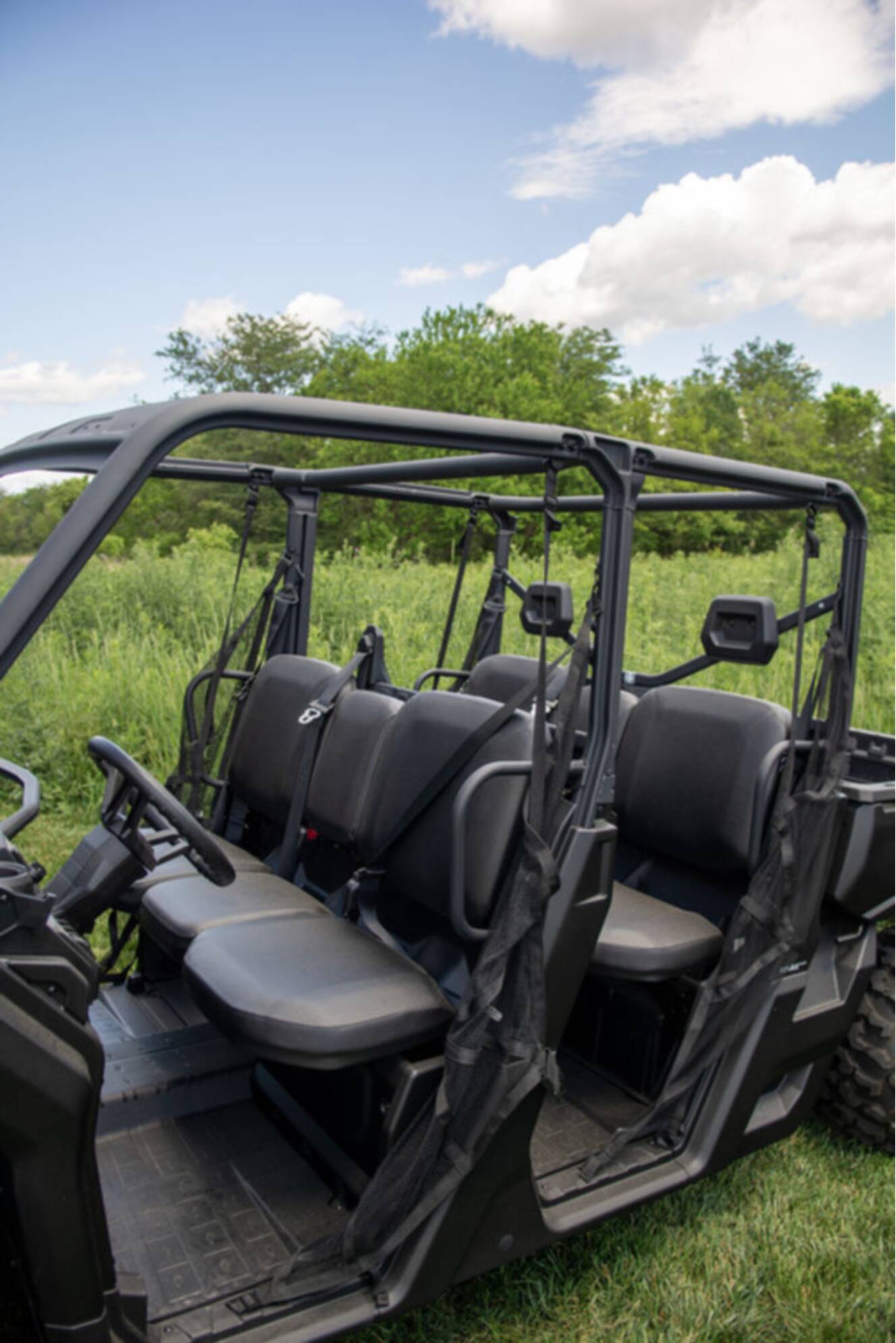 A photo of this 2026 Can-Am Defender MAX DPS HD7 Compass Green