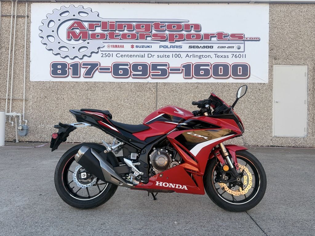 2023 Honda® CBR500R BASE in Arlington, TX