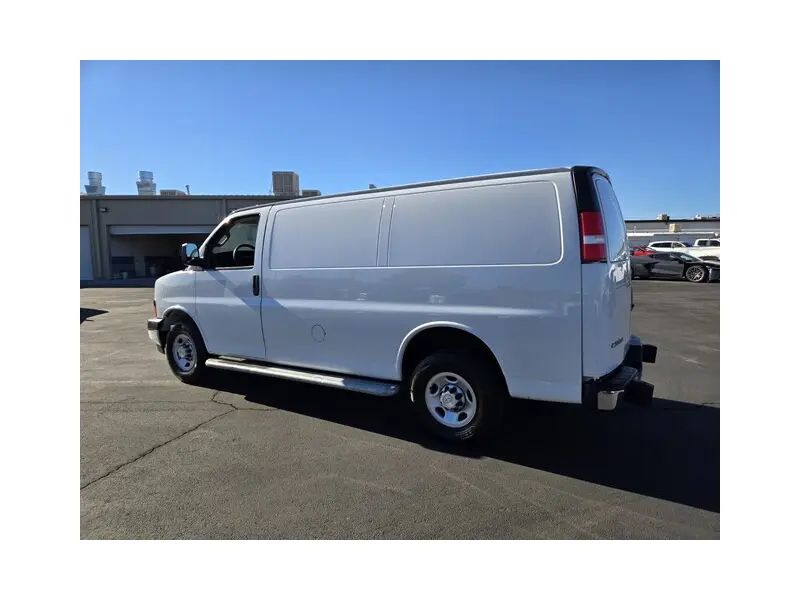 2021 CHEVROLET EXPRESS