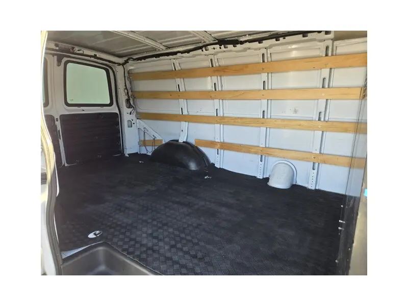 2021 CHEVROLET EXPRESS