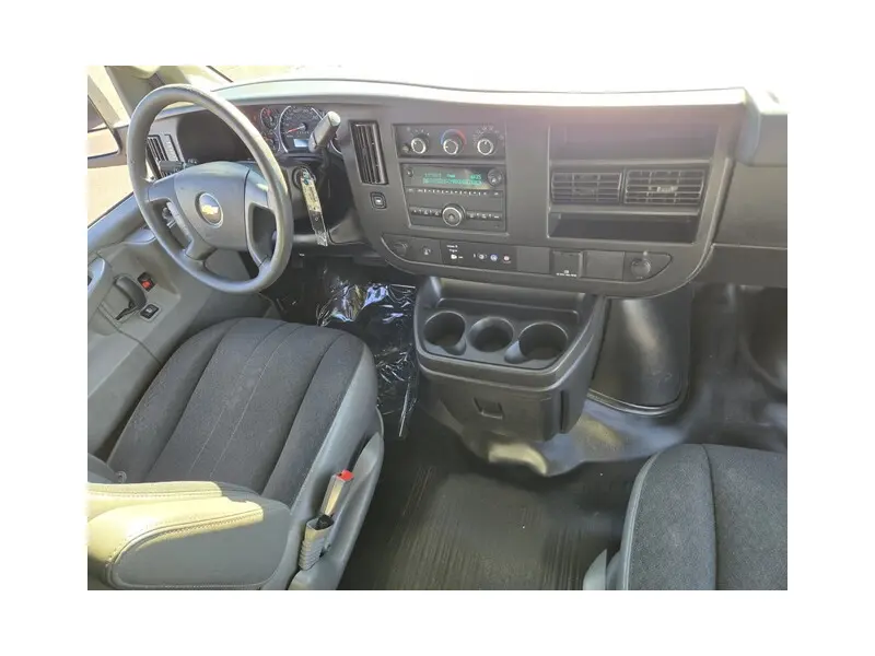 2021 CHEVROLET EXPRESS