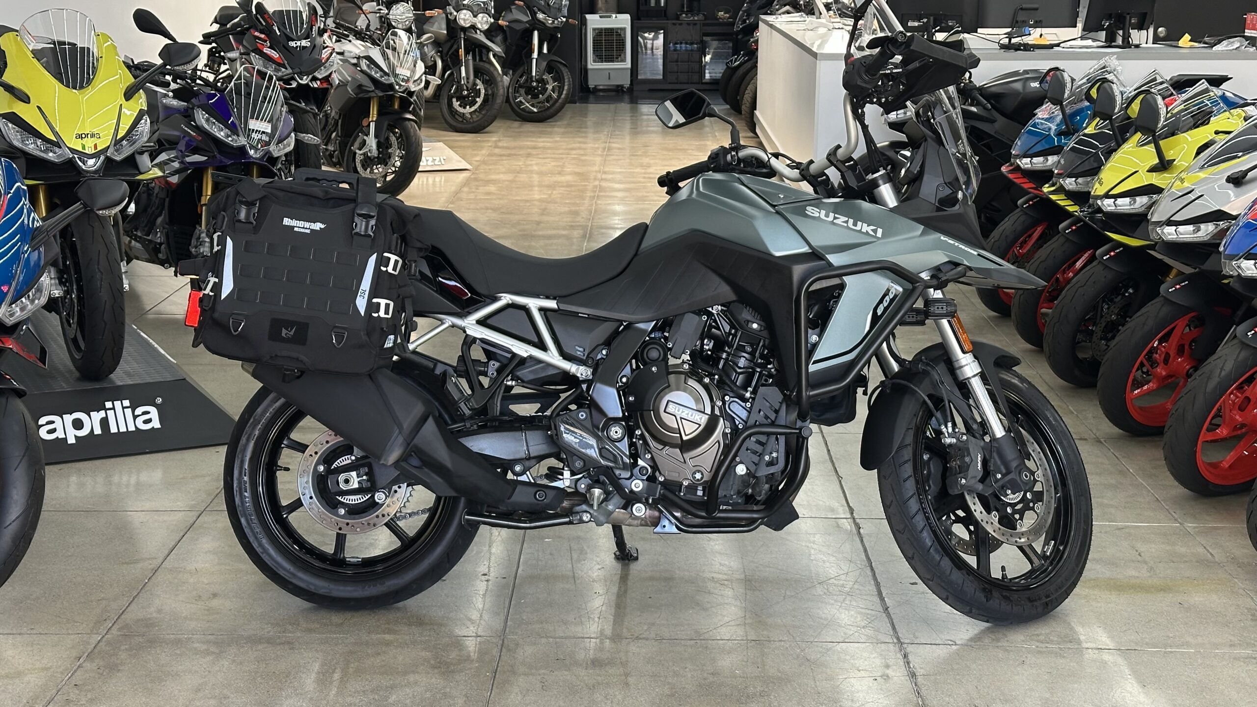 2024 Suzuki DL800RQM4 V-STROM 800 DE 800DE in Los Angeles, CA