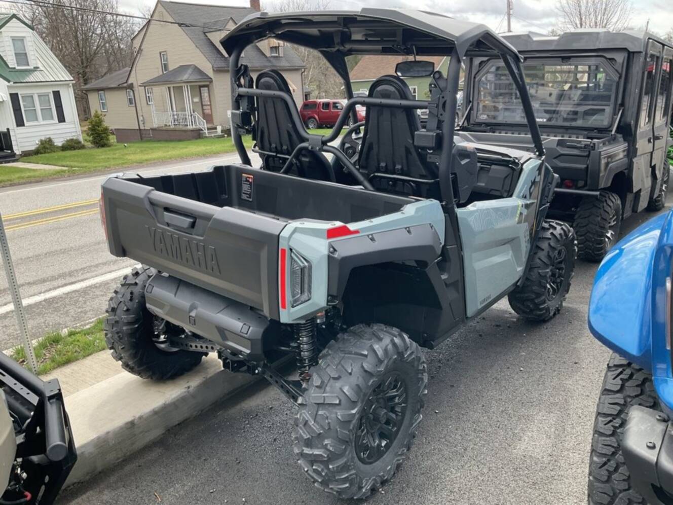 A photo of this 2026 Yamaha YXE10WTZTM