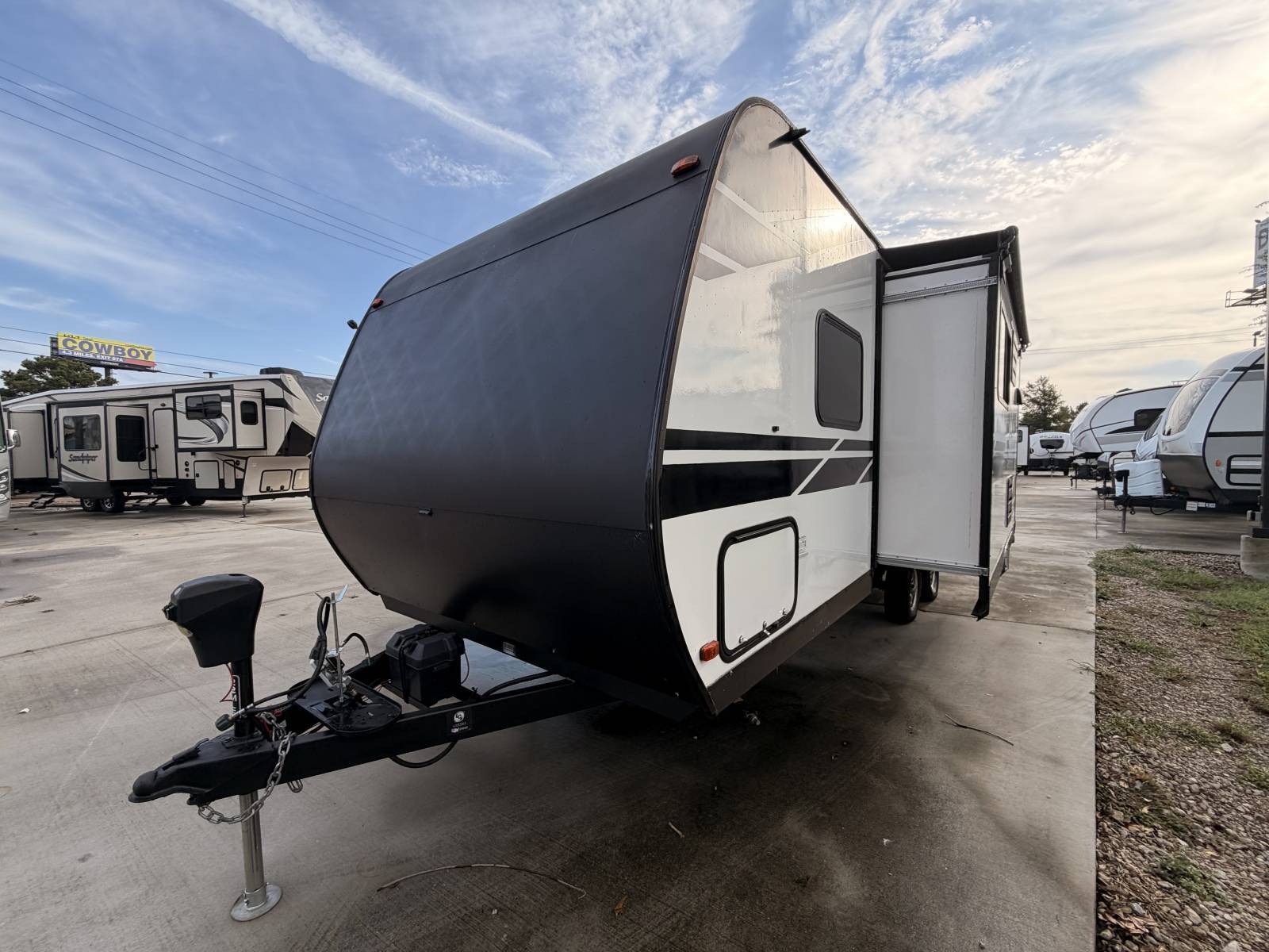 2022 Grand Design IMAGINE 22MLE in conroe TX