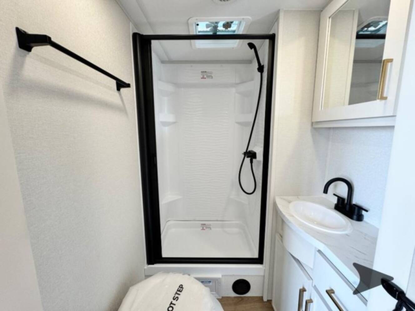 A photo of this 2027 Grand Design Transcend Xplor 285RKT
