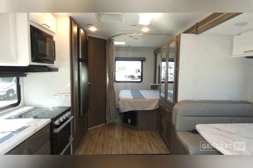 2025 Thor Motor Coach FOUR WINDS 24F in wayland MI