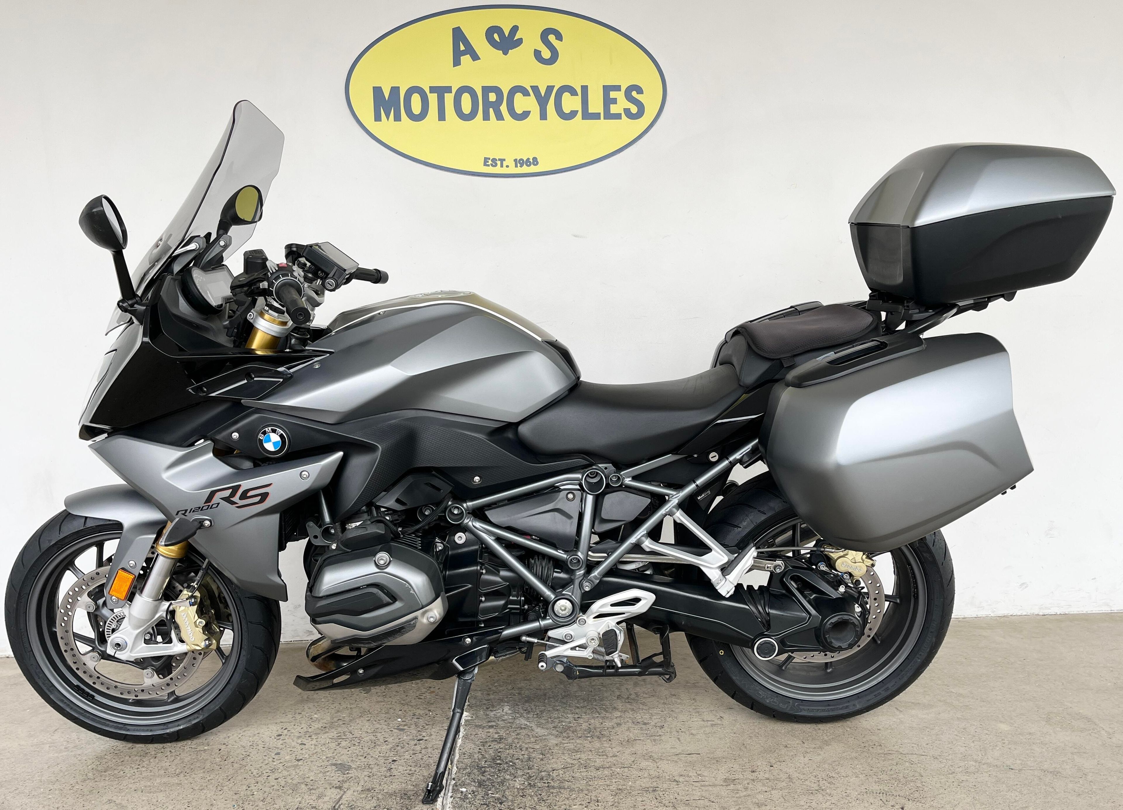 2016 BMW R 1200 RS in Roseville, CA