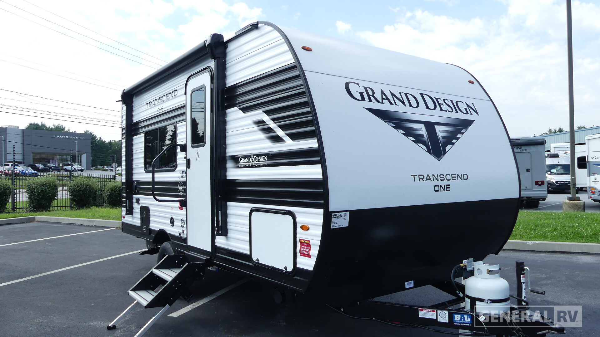 2027 Grand Design TRANSCEND-ONE 151RB in west chester PA