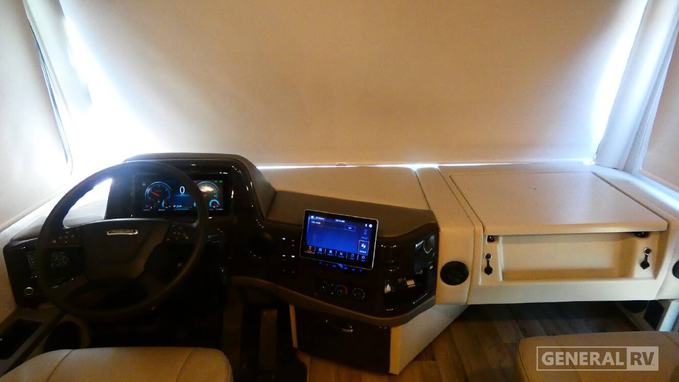 A photo of this 2026 Thor Motor Coach PALAZZO GT 33.5