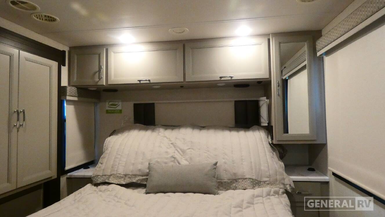 A photo of this 2026 Thor Motor Coach PALAZZO GT 33.5
