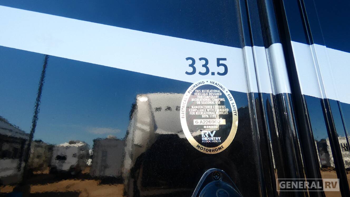 A photo of this 2026 Thor Motor Coach PALAZZO GT 33.5