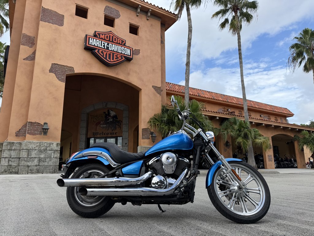 2010 Kawasaki VULCAN 900 CUSTOM 900 CUSTOM in Stuart, FL