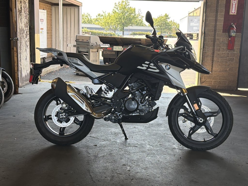 2025 BMW BLACK in Charlotte, NC
