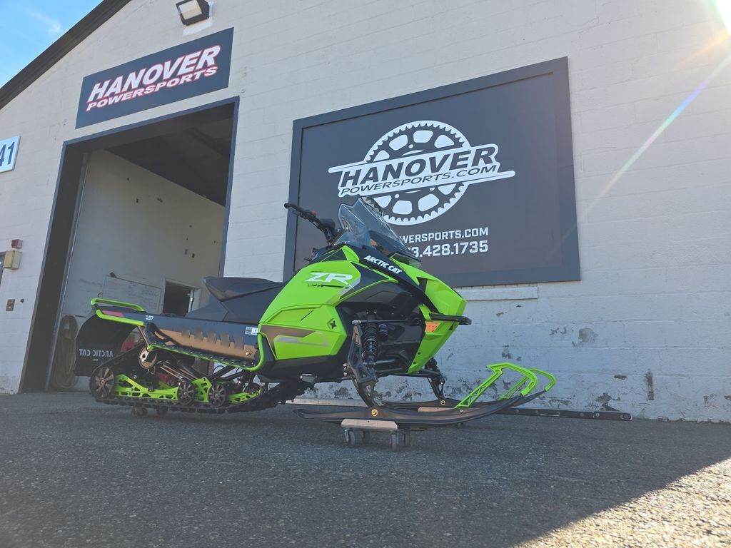 2027 Arctic Cat® ZR 600 137"/1.25" Ripsaw II LIMITED 137 ARS II in east hanover NJ