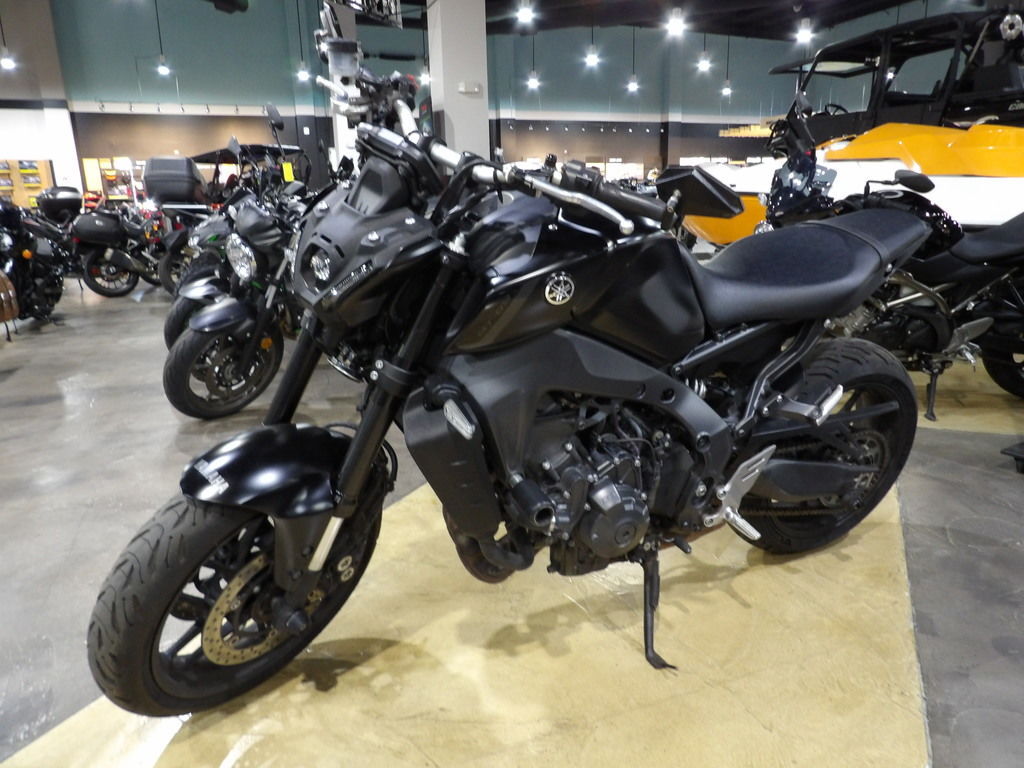 2023 Yamaha MT-09 in sanford FL