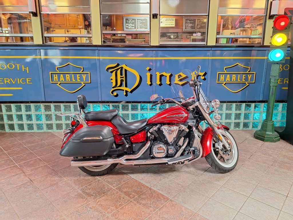 2011 Yamaha XVS13CT in Bedford Heights, OH