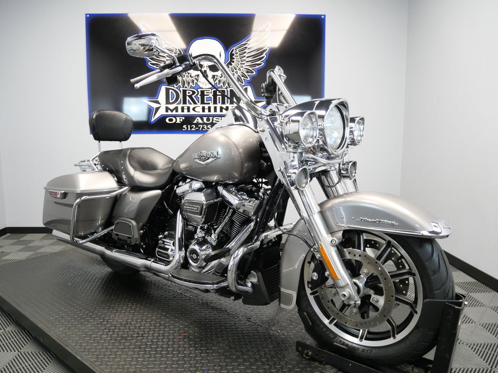 2017 Harley-Davidson® FLHR - Road King® in Austin, TX