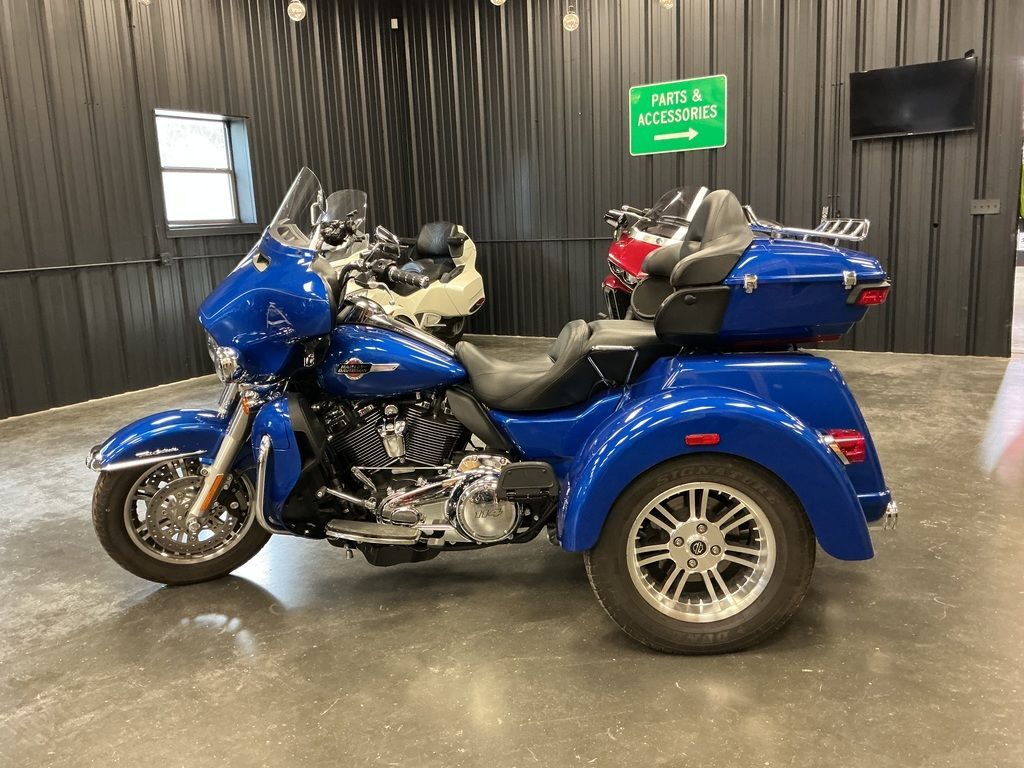 2024 Harley-Davidson® FLHTCUTG - Tri Glide® Ultra ULTRA CLASSIC in Kerrville, TX