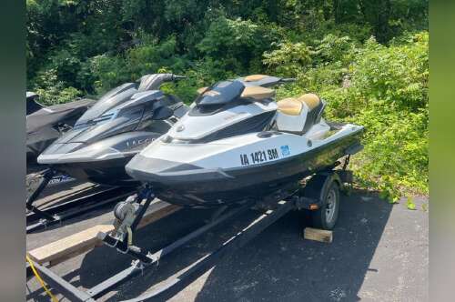 2013 Sea-Doo GTX 215 in red wing MN