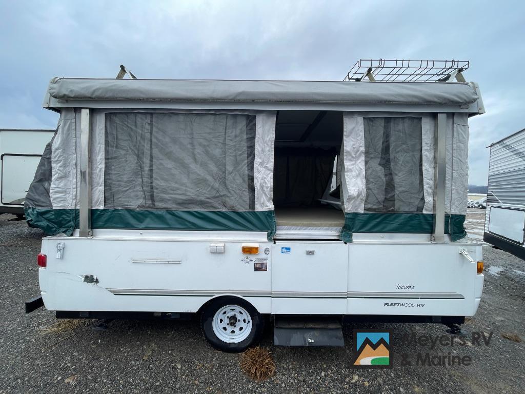 2004 Fleetwood Rv TACOMA 3892 in mt morris PA