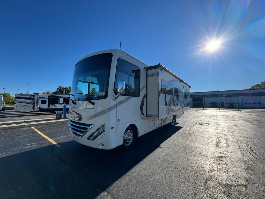 2018 Thor Motor Coach Hurricane 29M in north tonawanda NY