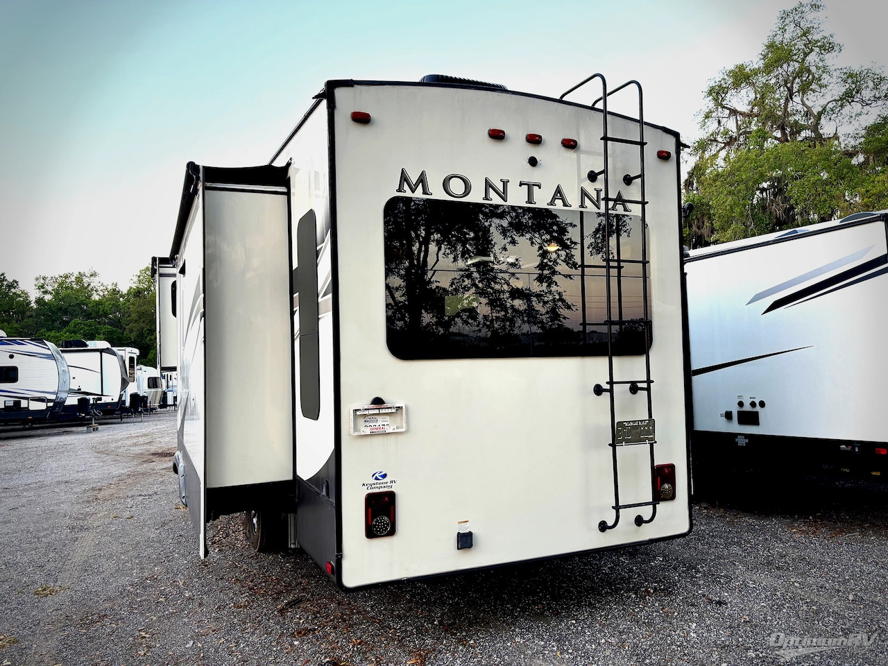 2020 Keystone Montana 3121RL in zephyrhills FL