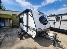 2027 Coachmen RV Remote 12R Review image