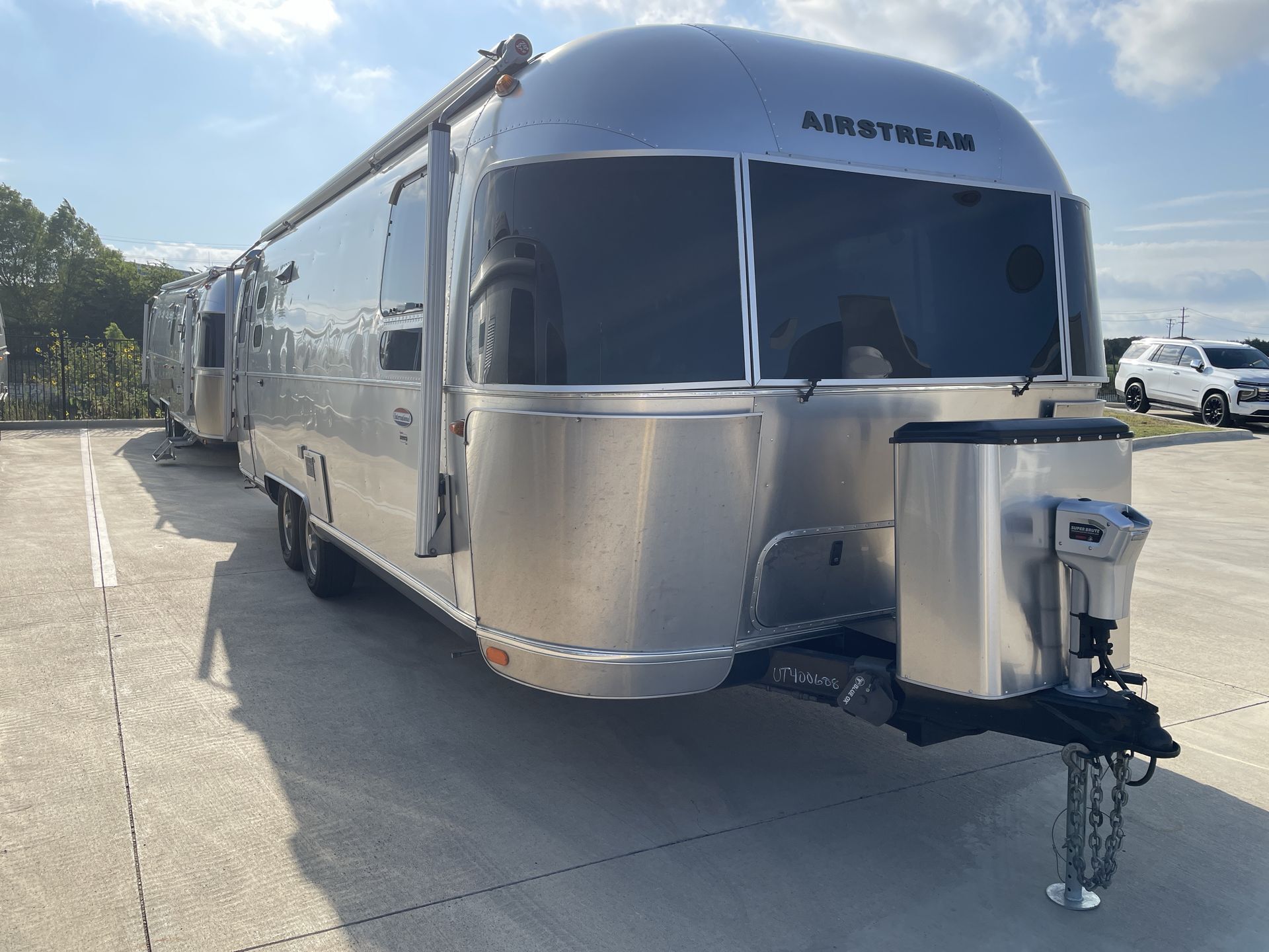2017 Airstream International 27FB in buda TX