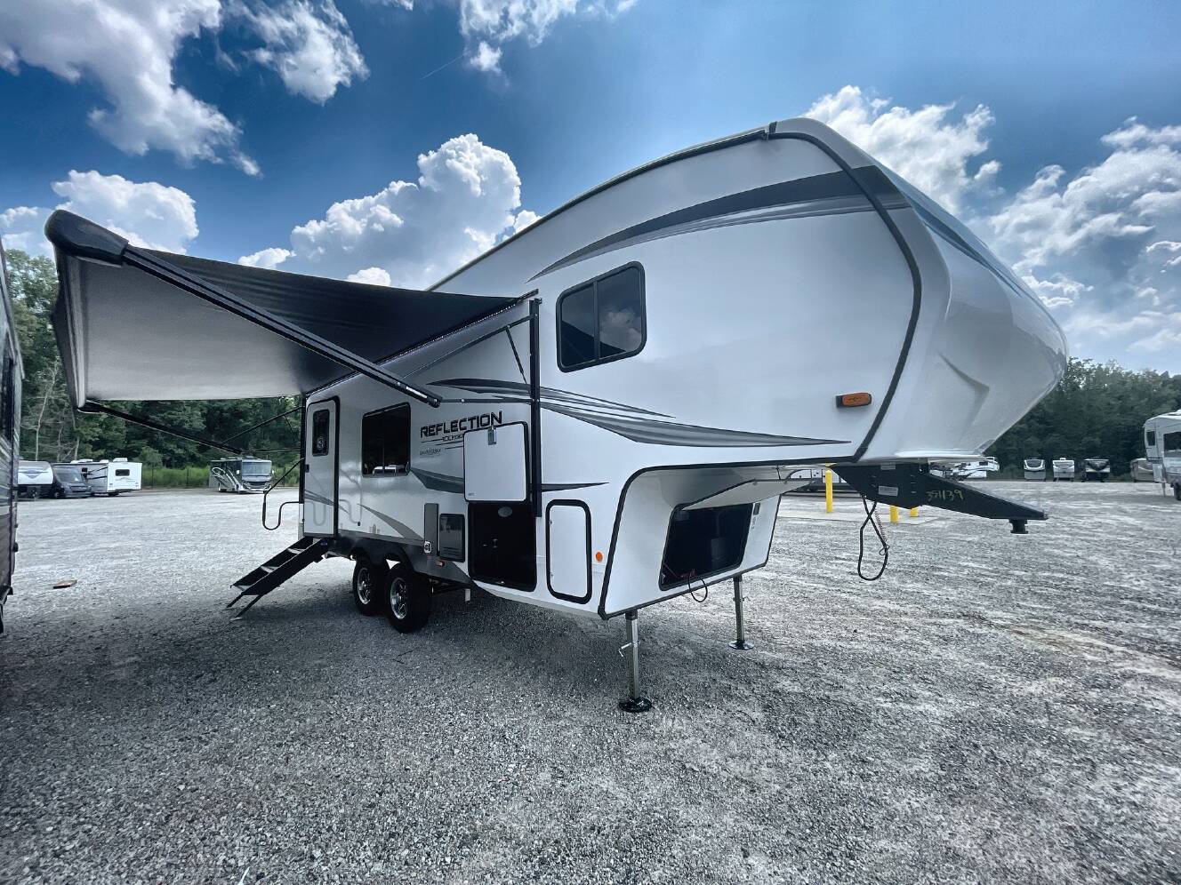 A photo of this 2025 Grand Design Reflection 100 Series 22RK
