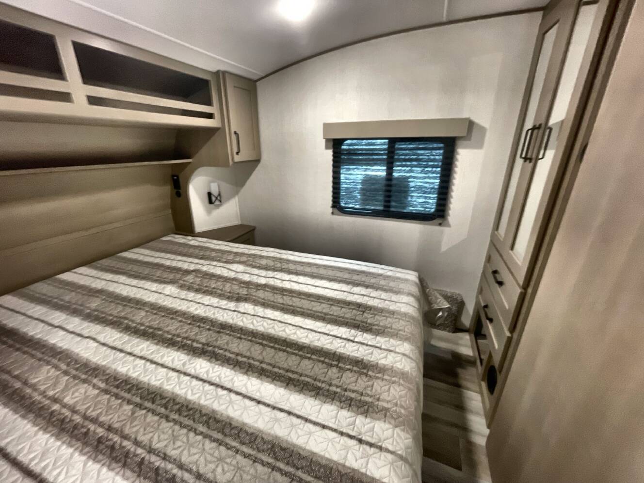 A photo of this 2025 Grand Design Reflection 100 Series 22RK