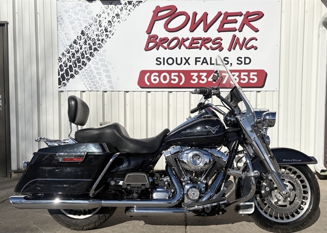 2012 Harley Davidson FLHR ROAD KING in Sioux Falls, SD