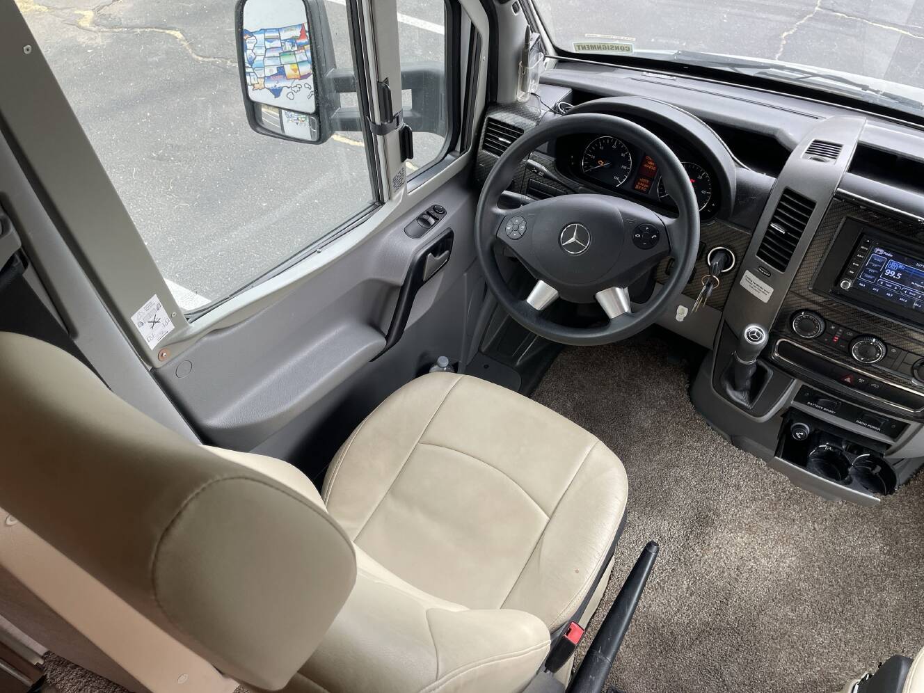 A photo of this 2015 Itasca NAVION 24V