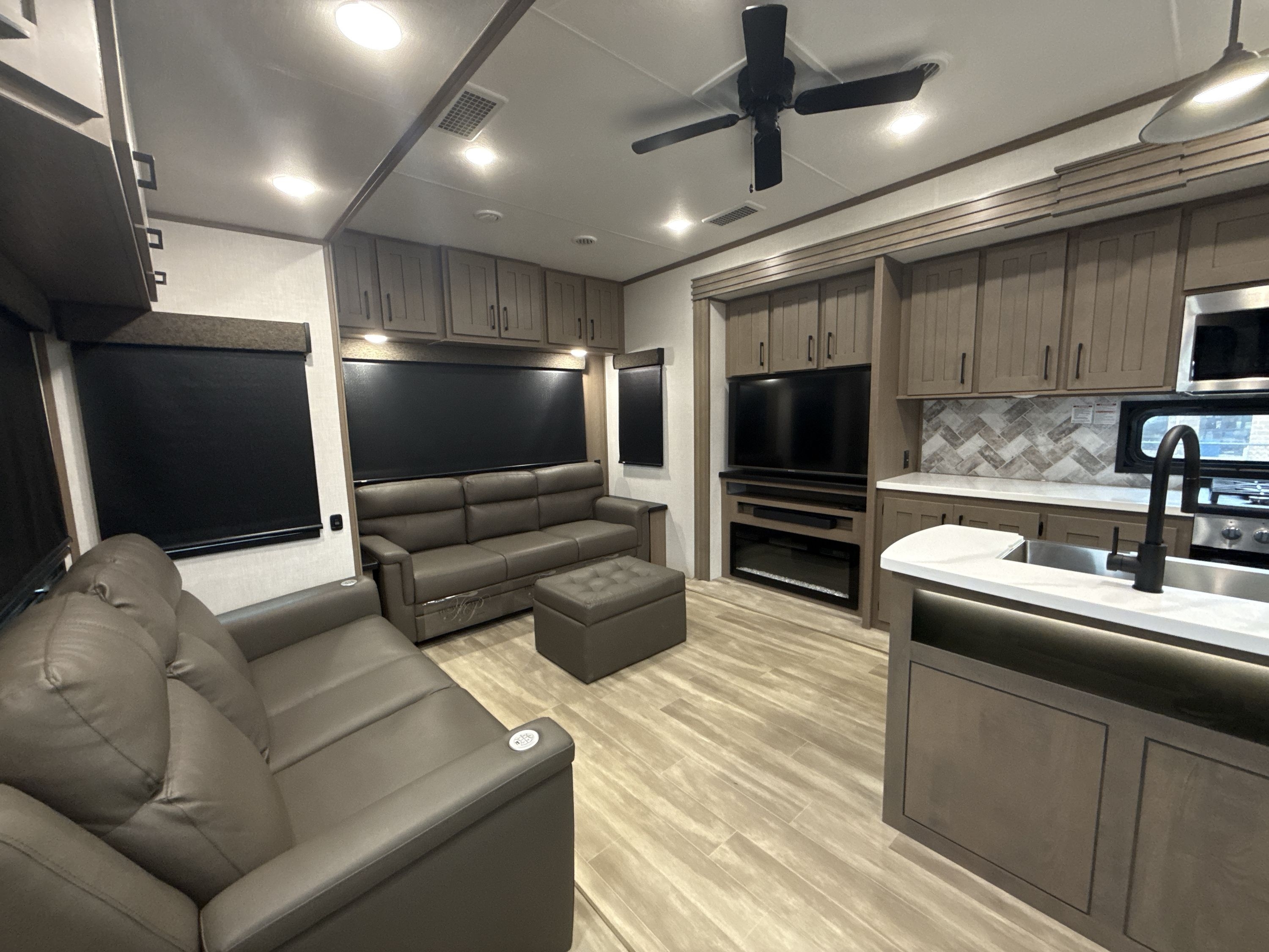 2025 K-Z Rv DURANGO GOLD 383RLQ G383RLQ in anniston AL