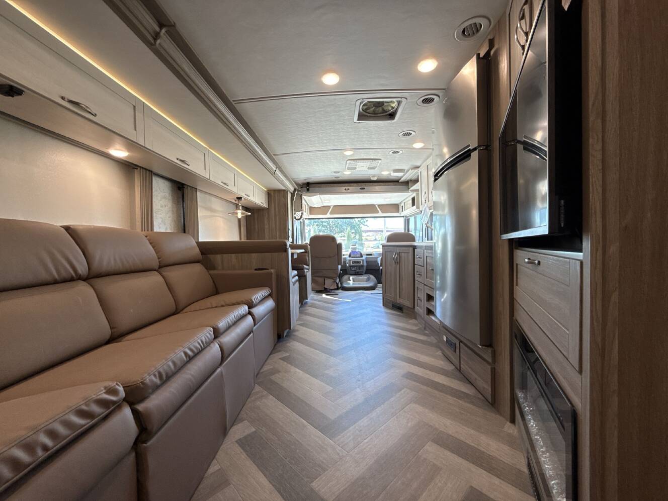 A photo of this 2025 Winnebago ADVENTURER 35F