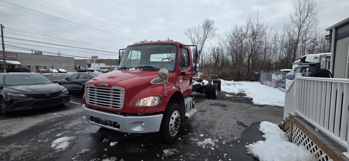 2020 FREIGHTLINER BUSINESS CLASS M2 106 in Bensalem, PA