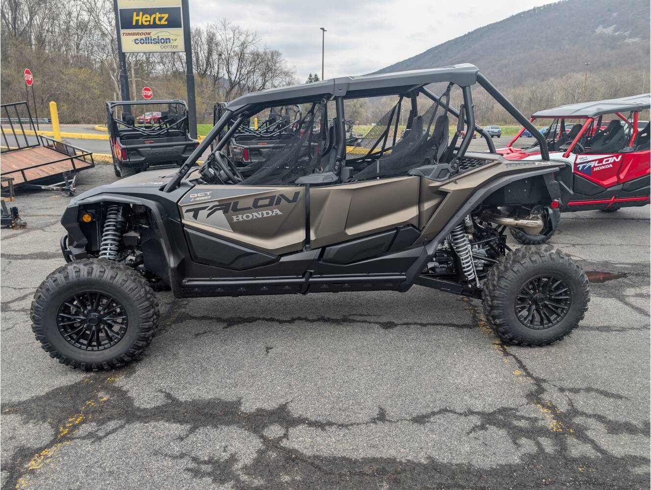 A photo of this 2026 Honda Talon 1000R-4 FOX Live Valve