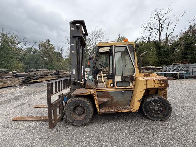 2002 CATERPILLAR DP70