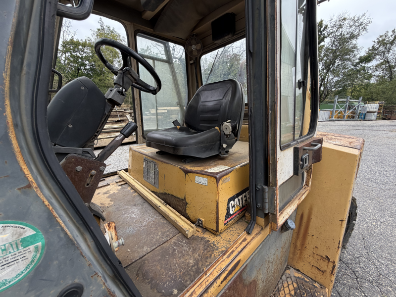 2002 CATERPILLAR DP70