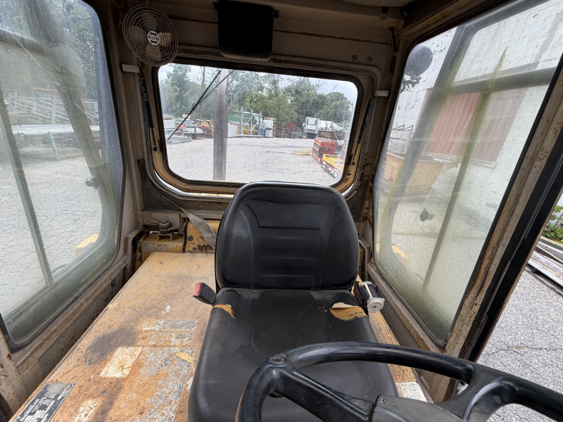 2002 CATERPILLAR DP70