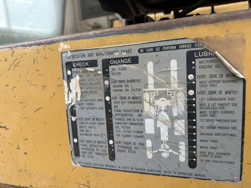 2002 CATERPILLAR DP70
