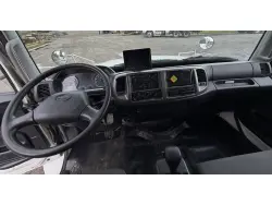 2016 HINO 268