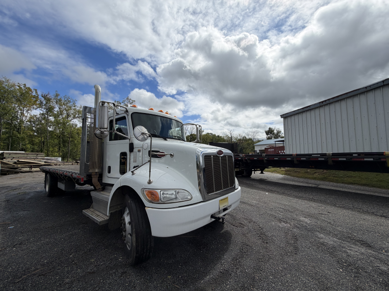 2018 PETERBILT 337
