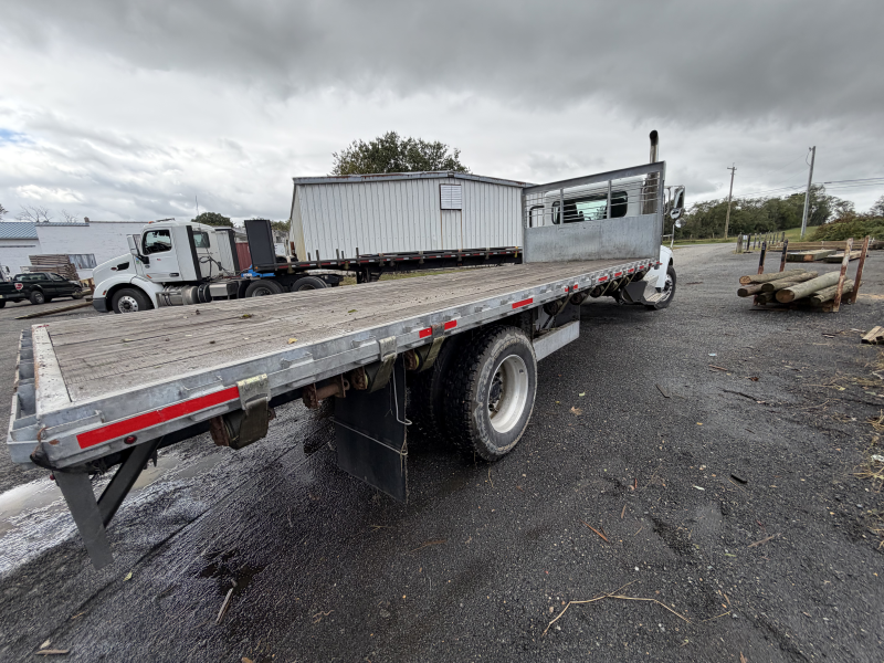 2018 PETERBILT 337